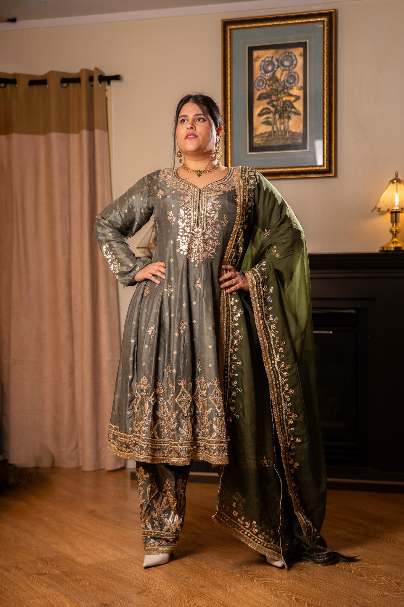 Regal Gota Patti Anarkali