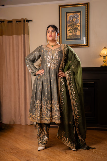 Regal Gota Patti Anarkali