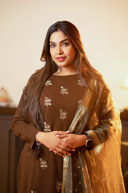 Wool Ensemble with Organza Dupatta