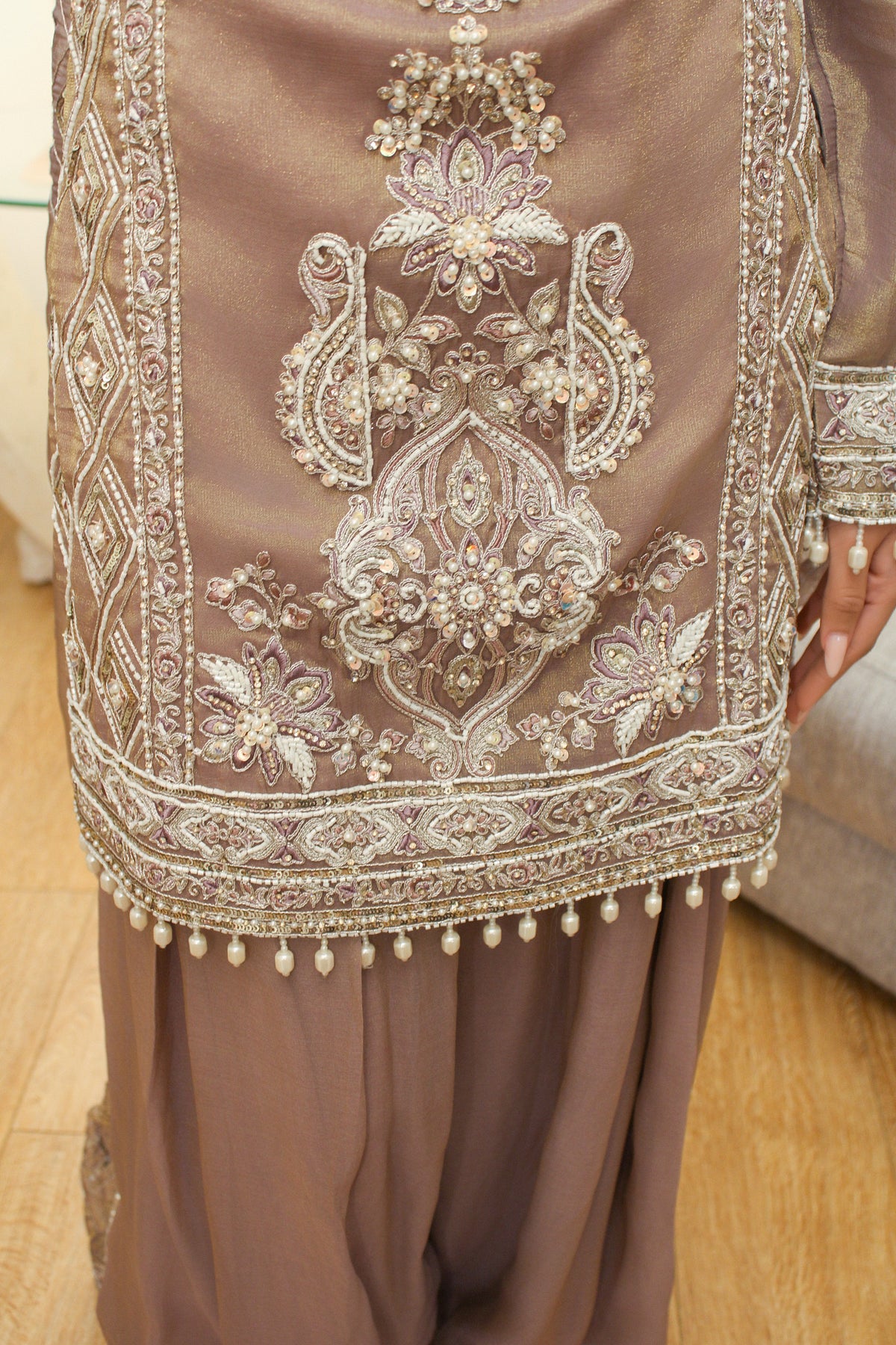 Mauve Tissue Suit with Pearl Work & Furshi Salwar